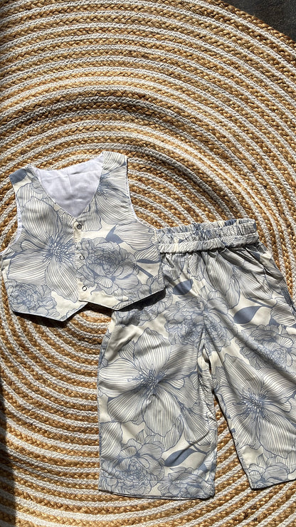 Cotton vest and pant set