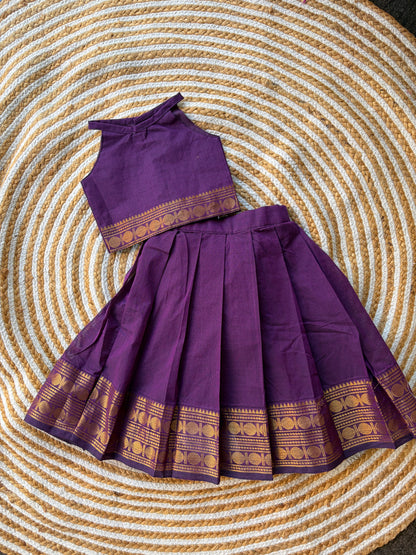 Skirt and crop top- violet