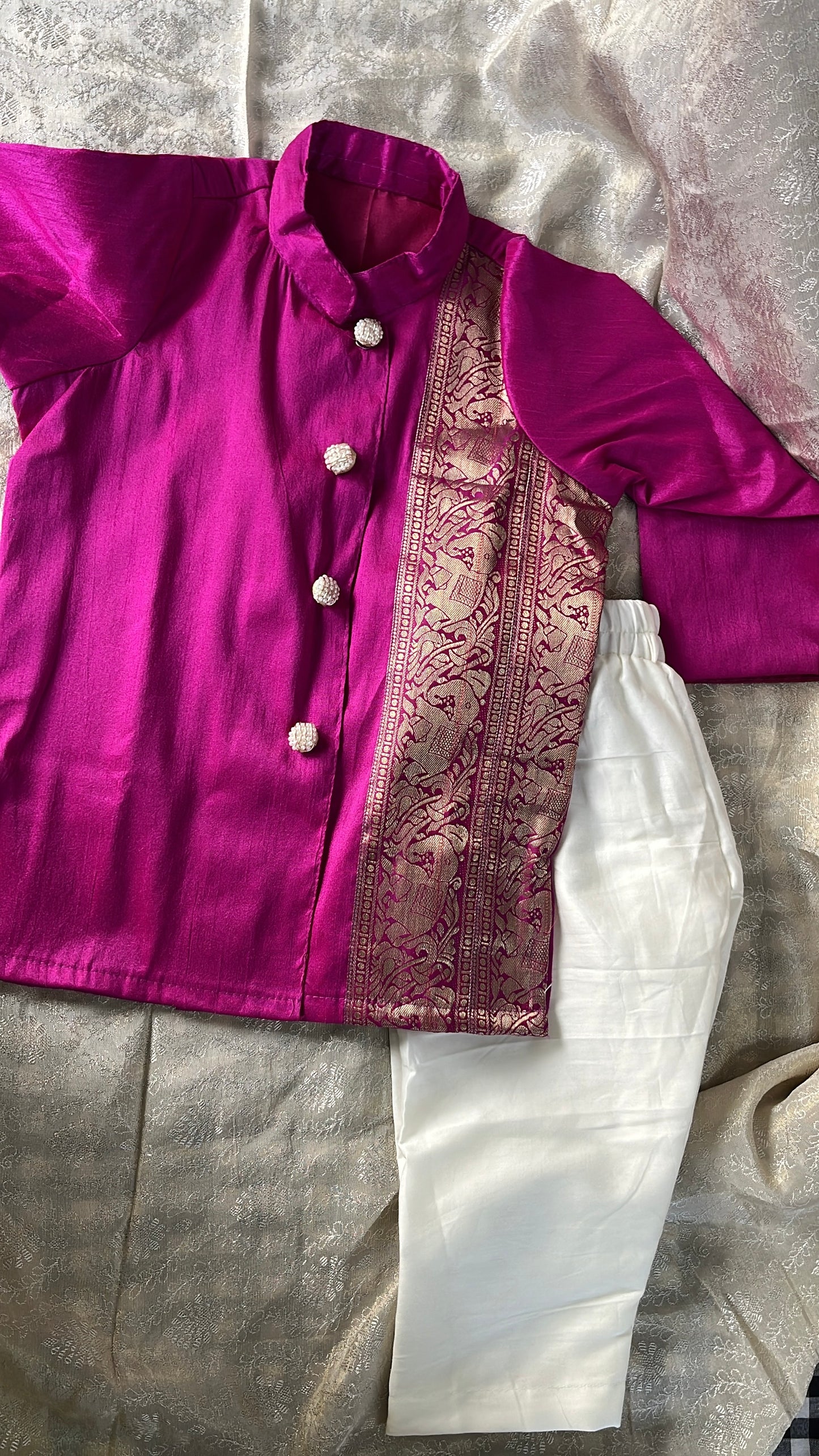 Kurtha and pant - magenta