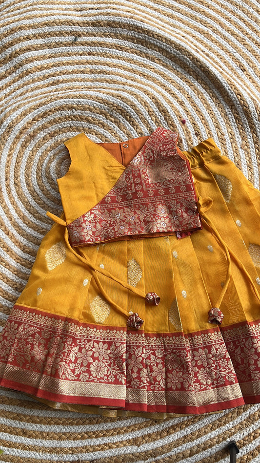 Ethnic skirt and top - yellow