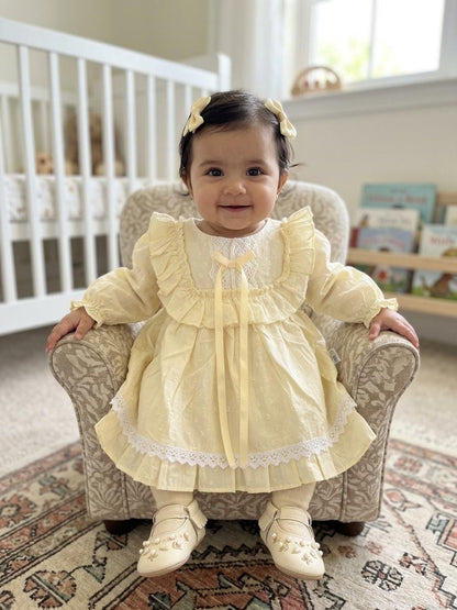 Yellow frock - no customisation