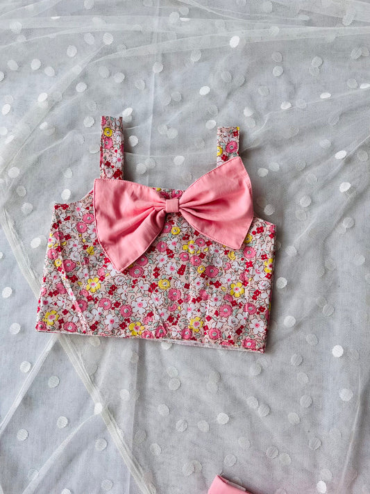 Pink collection floral top with a bow